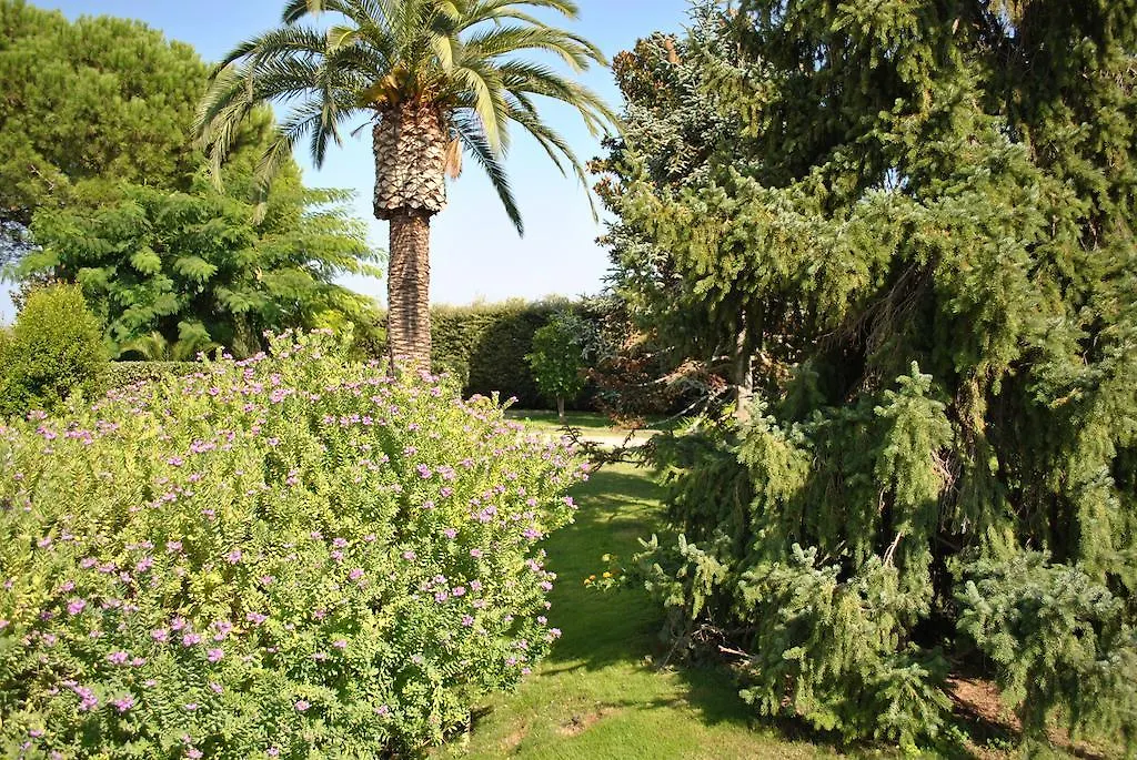 ***  Chic & Country Bed & Breakfast Lecce Italy